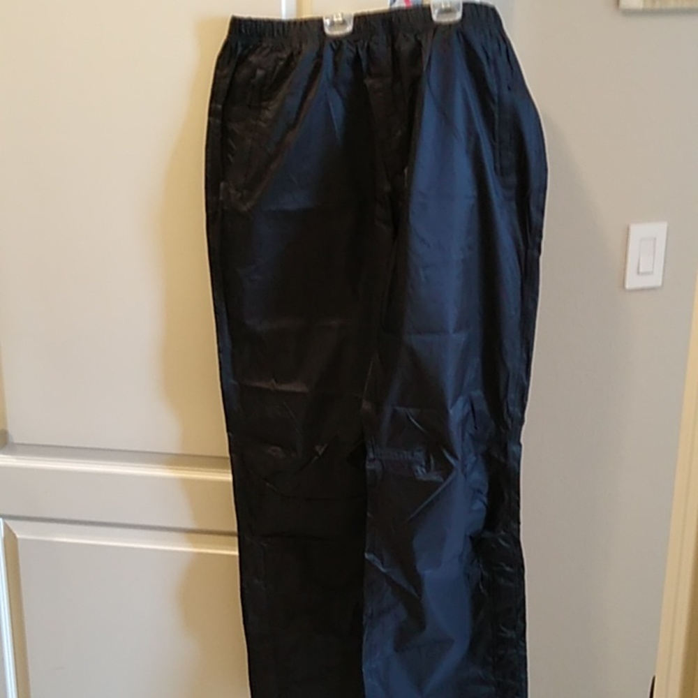Waterproof pants